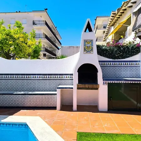 בית נופש Casa Marti Roda de Bará